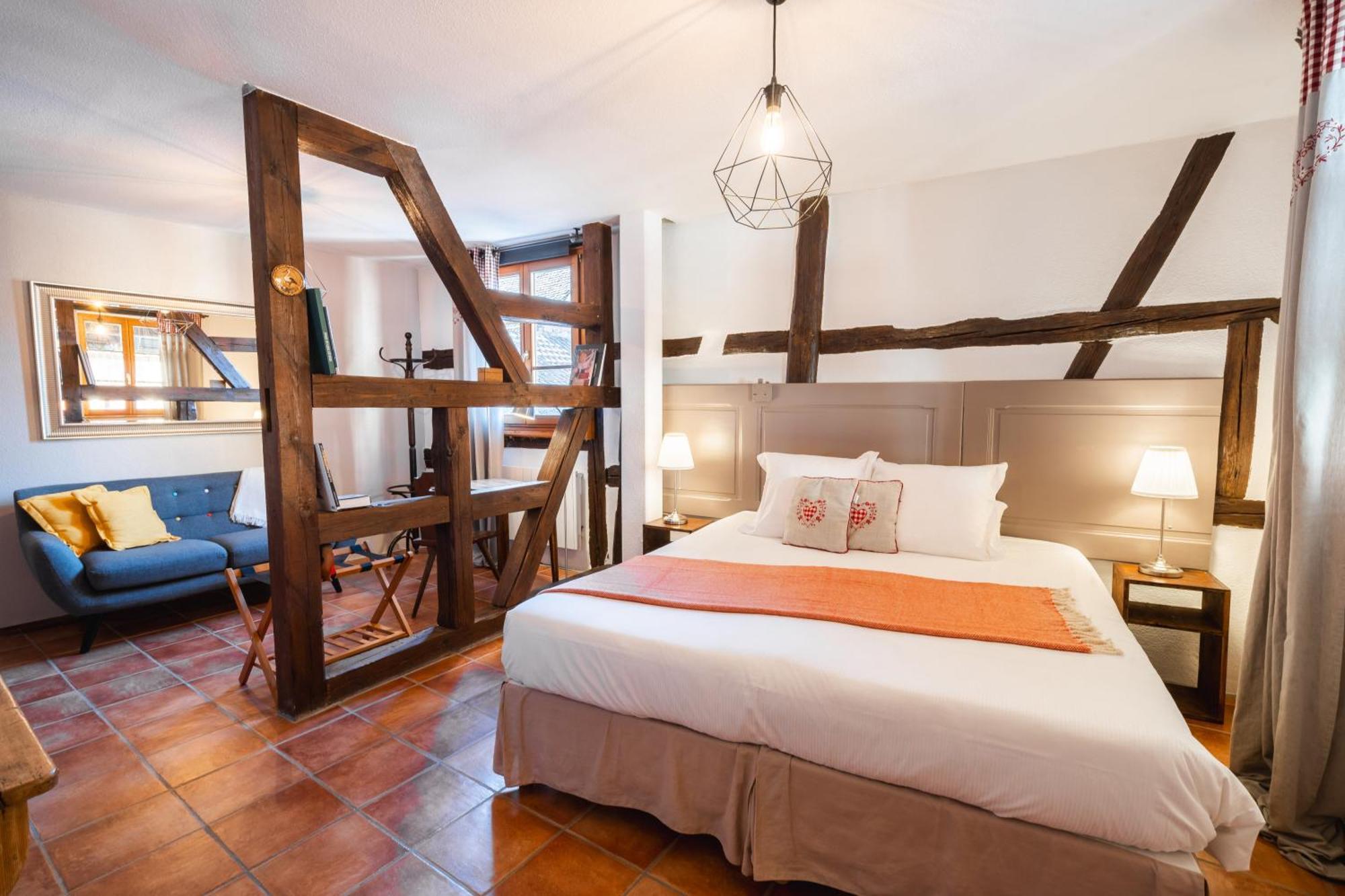 Appartements - La Cour St Fulrad Saint-Hippolyte  Exterior photo